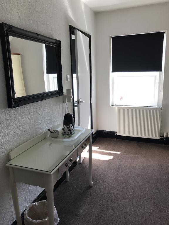 Edelweiss Guest House 더글러스 외부 사진